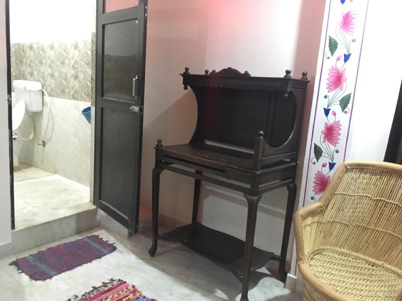 Black Pepper Home Stay أُودايبور المظهر الخارجي الصورة